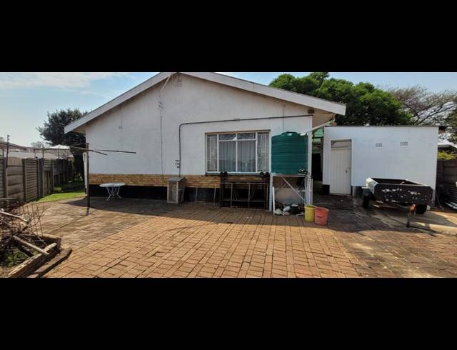 3 BEDROOM HOUSE FOR SALE IN ALBERTON NORTH
